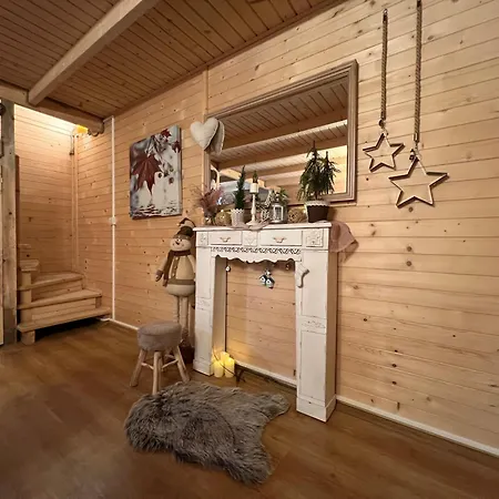 Ustronne Chatki - Ostoja Nad Potokiem Chalet