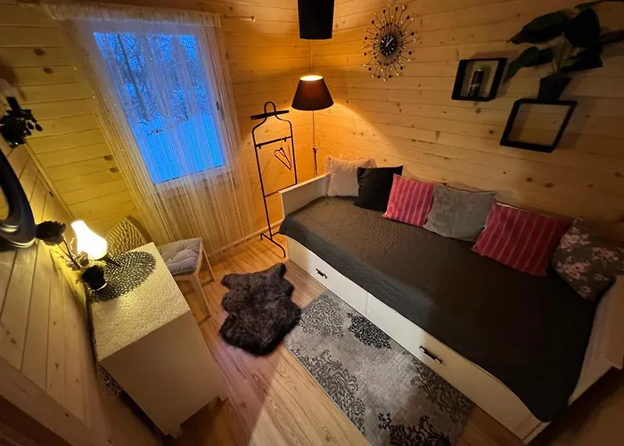 Ustronne Chatki - Ostoja Nad Potokiem בקתה אוסטראון