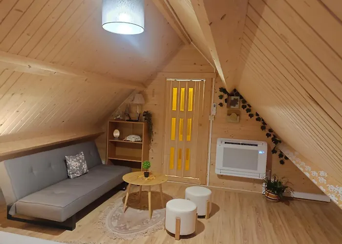 בקתה Ustronne Chatki - Ostoja Nad Potokiem