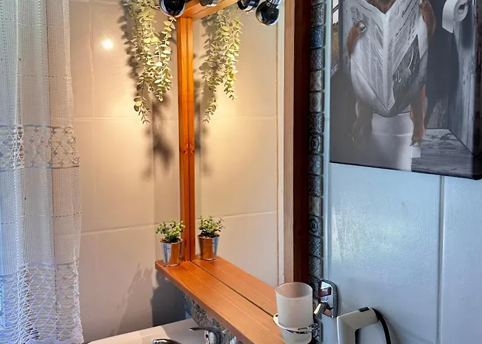 Ustronne Chatki - Ostoja Nad Potokiem בקתה אוסטראון