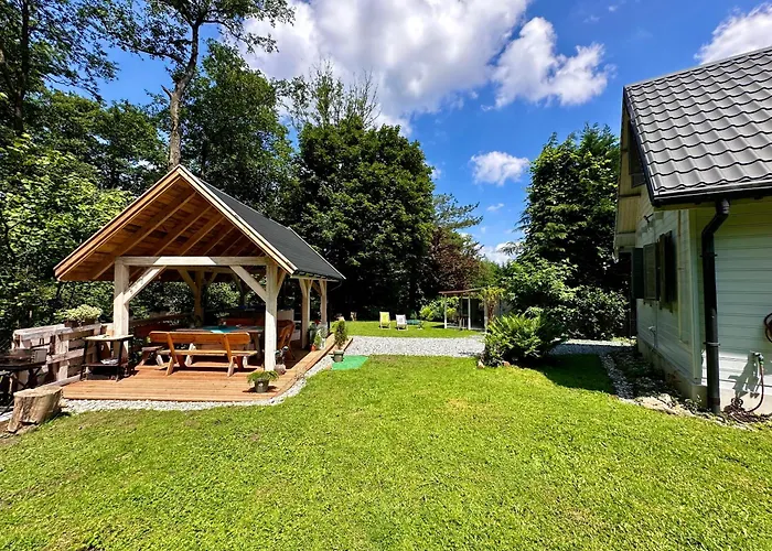 Ustronne Chatki - Ostoja Nad Potokiem בקתה